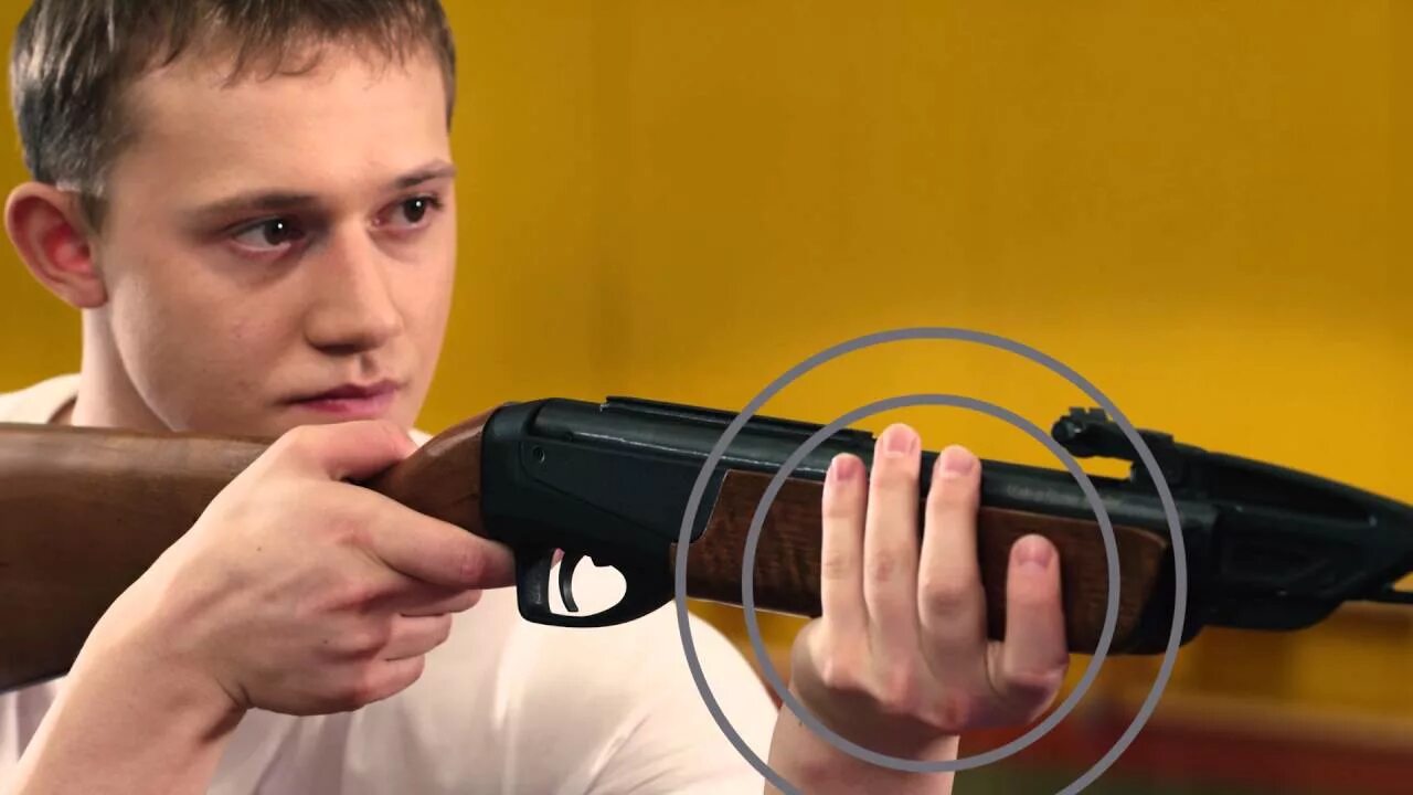 Стрельба из пневматической винтовки. Электронная винтовка гто. Стрельба из пневматической винтовки. Гто по стрельбе из пневматической винтовки. Пневматическая винтовка стрельба.