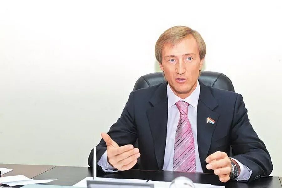 Депутат самарской губернской думы живайкин. Депутат живайкин самара. Живайкин самара депутат. Депутат живайкин самара. Депутат живайкин самара.