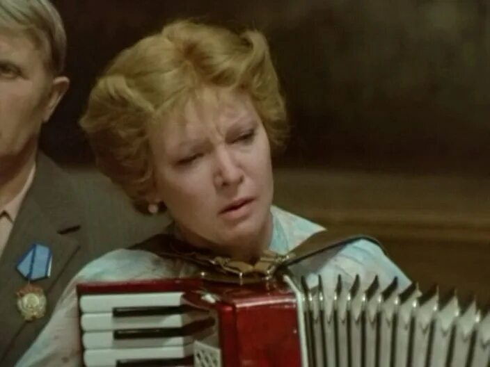 тише тише милая шарлотта фильм 1964. гурченко особо важное задание. особо важное задание фильм 1980. особо важное задание евгений матвеев. гурченко особо важное задание.