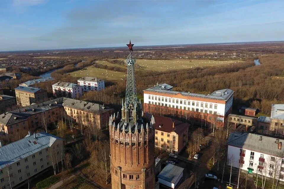 Инта видео. Инта Республика Коми. Водонапорная башня Инта. Достопримечательности Инты Республики Коми. Республика Коми Инта водонапорная башня.