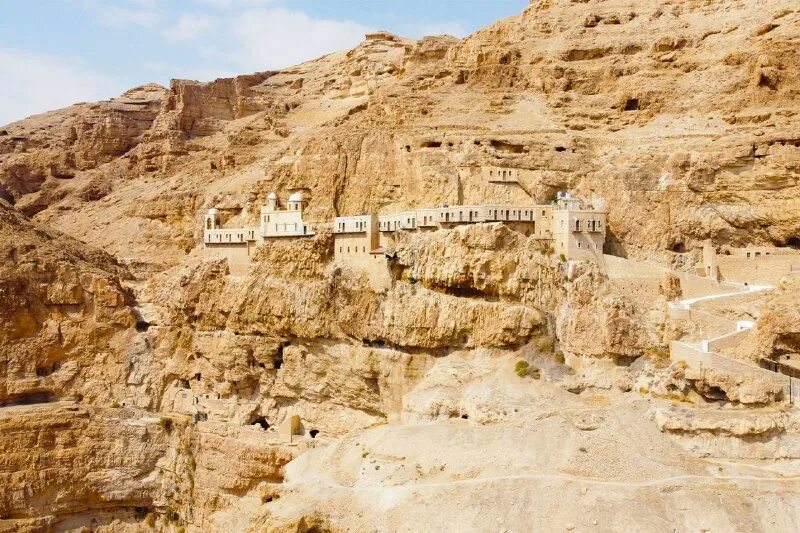 иродион холм. монастырь в палестине саввы. крепость махерон иордания. город в иудейских горах на водоразделе. махерон дворец ирода.