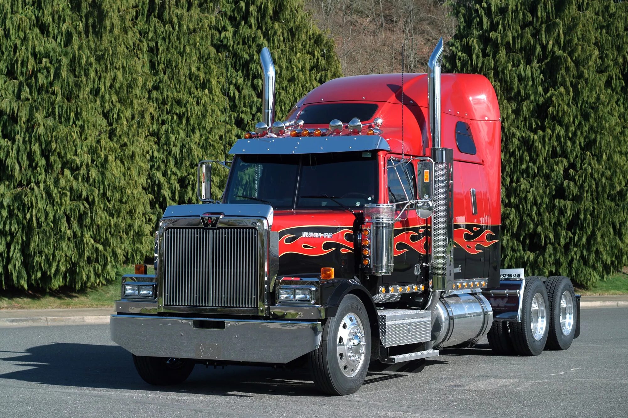 Грузовики Western Star 4900. Магистральный тягач Western Star 4900. Седельные тягачи Western Star. Американские тягачи Петербилт. Машина тягач купить