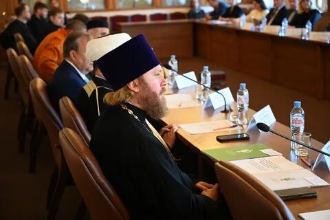 Сотрудничество с религиозными организациями