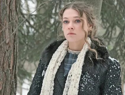 Кто играет анну медиум