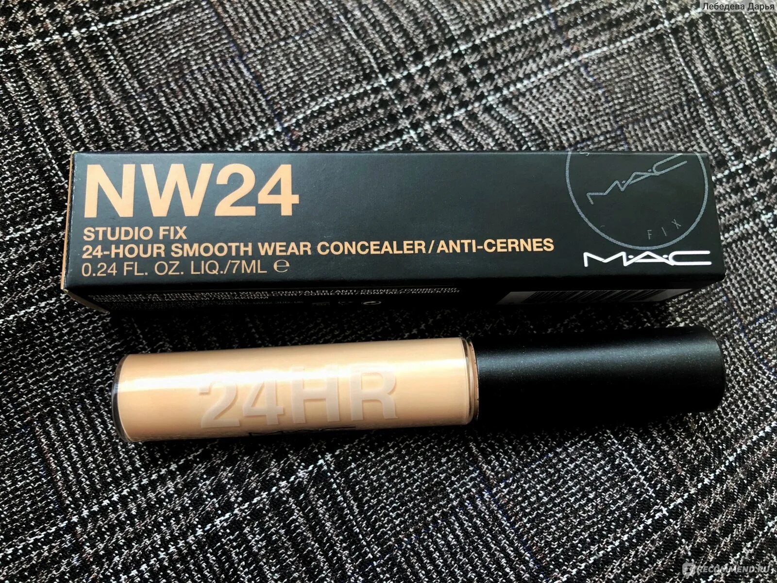 Fix 24. Устойчивый корректор Studio Fix 24-hour smooth Wear concealer. Mac Studio Fix 24 concealer. Mac Studio Fix concealer nw32. Mac concealer Studio Fix 24-hour smooth Wear.