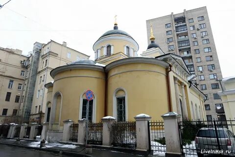 Храм на вражке