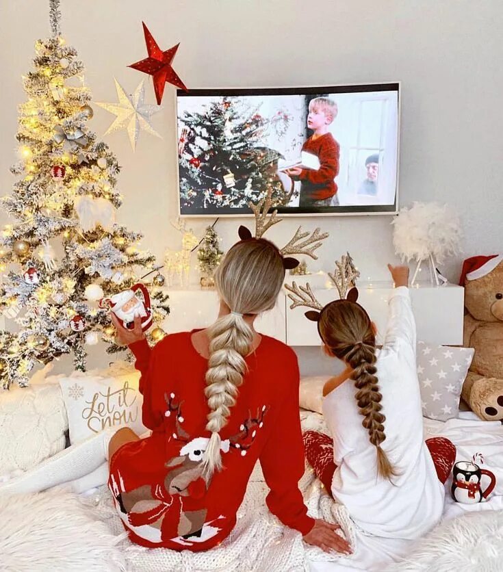 Create Memorable Christmas Photobooks for Your Loved Ones