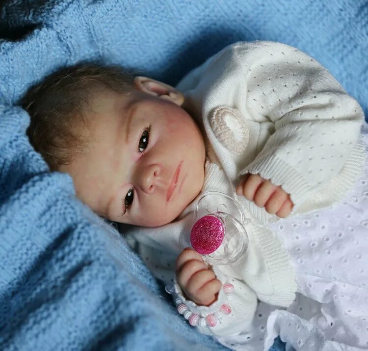 Куклы как настоящие дети. Кукла реборн паулин. кукла реборн reborn johannah. озон куклы реборн. ozon кукла реборн.