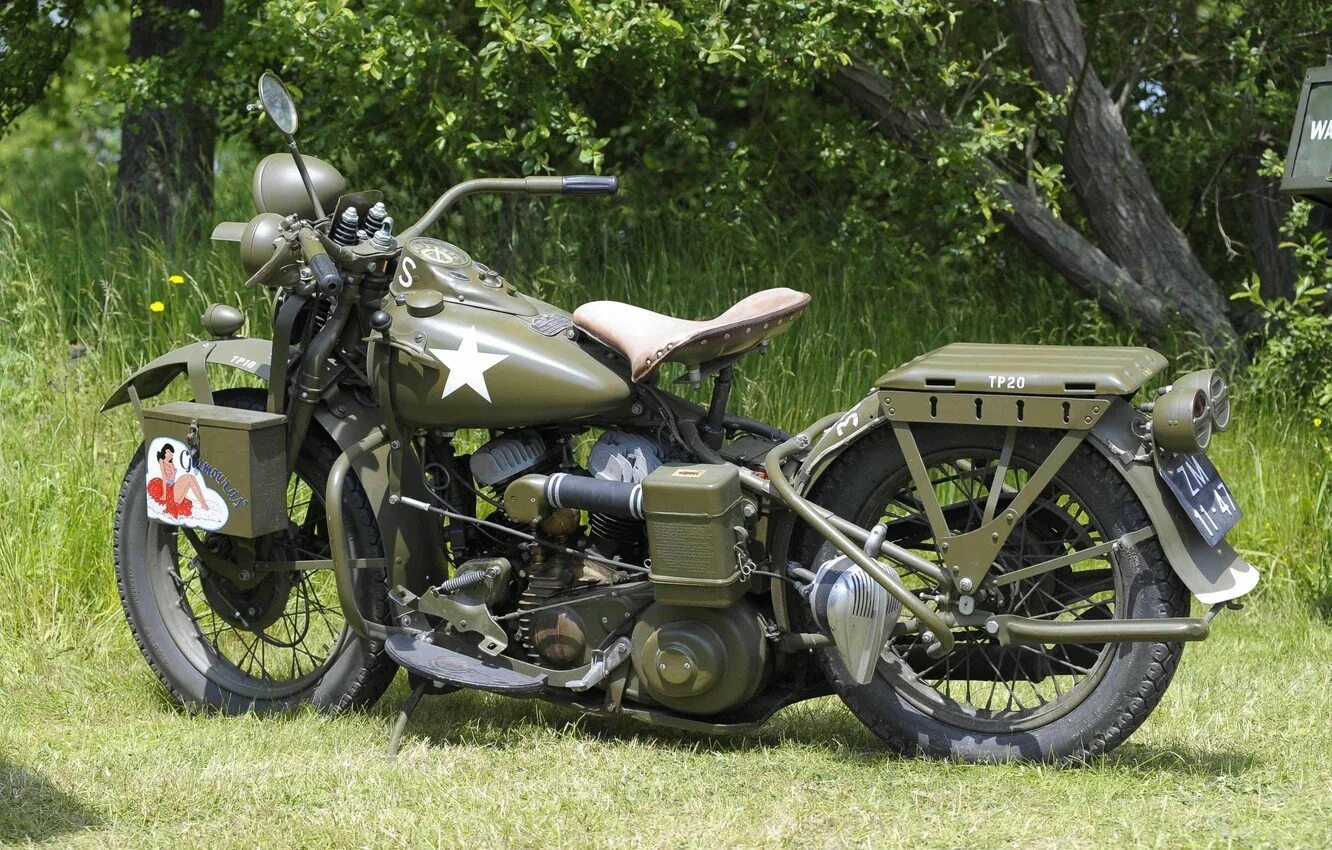 Мотоциклы второй мировой. Харлей Дэвидсон военный мотоцикл. 1942 Harley Davidson wla. Военный матоцикл Харли девитсон. Мотоцикл BMW r71 Military.