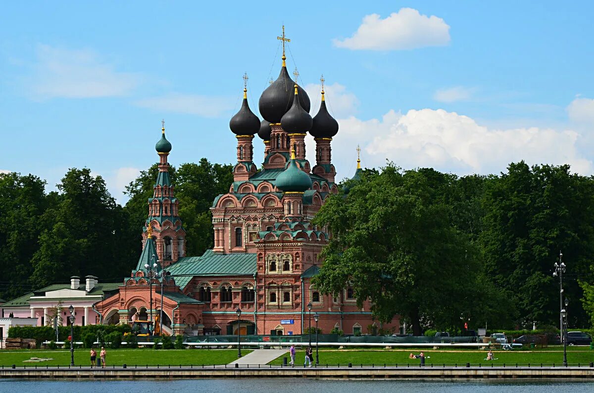 Живоначальная церковь. Церковь живоначальной троицы в останкино. церковь троицы живоначальной в останкине, москва. церковь в останкино живоначальная троица. церк1в0 тр1ицы в 1станкин1.
