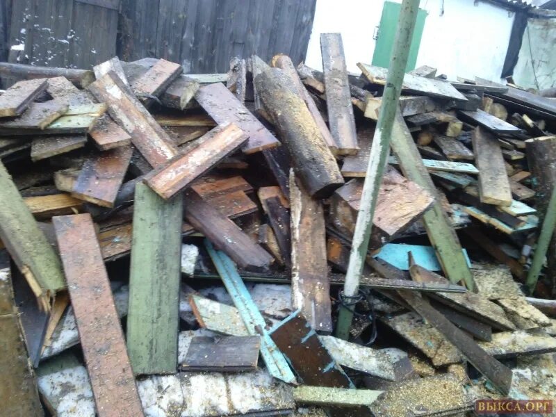 Доски на дрова юла. Доски на дрова. Доски на дрова. Объявление дрова даром. Доски на дрова.
