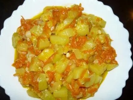 Кабачки с морковью и луком