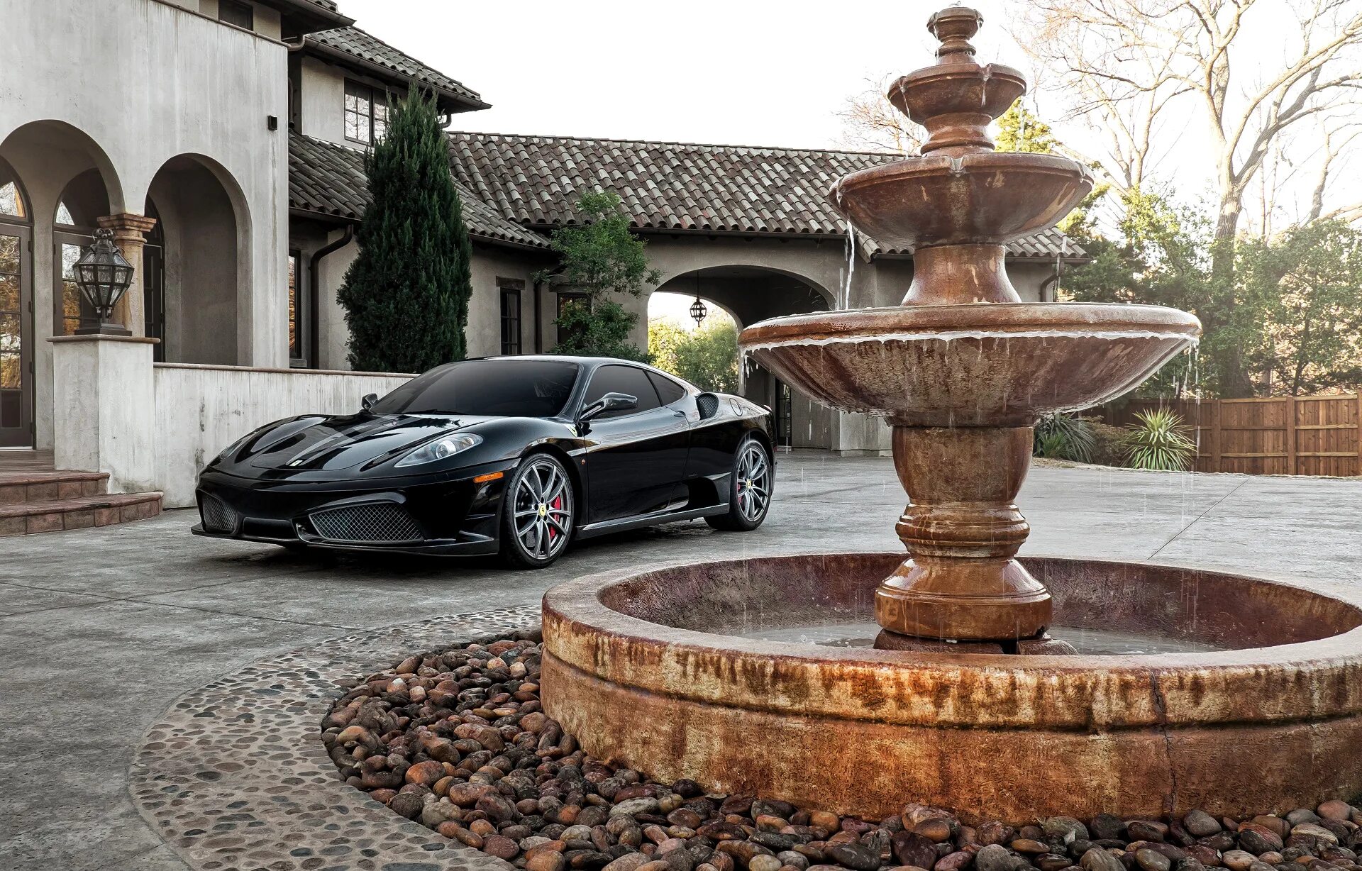 Купить авто в камне. Ferrari f430 особняк. Ferrari f430 Black. Дорогая машина во дворе. Особняк с фонтаном.