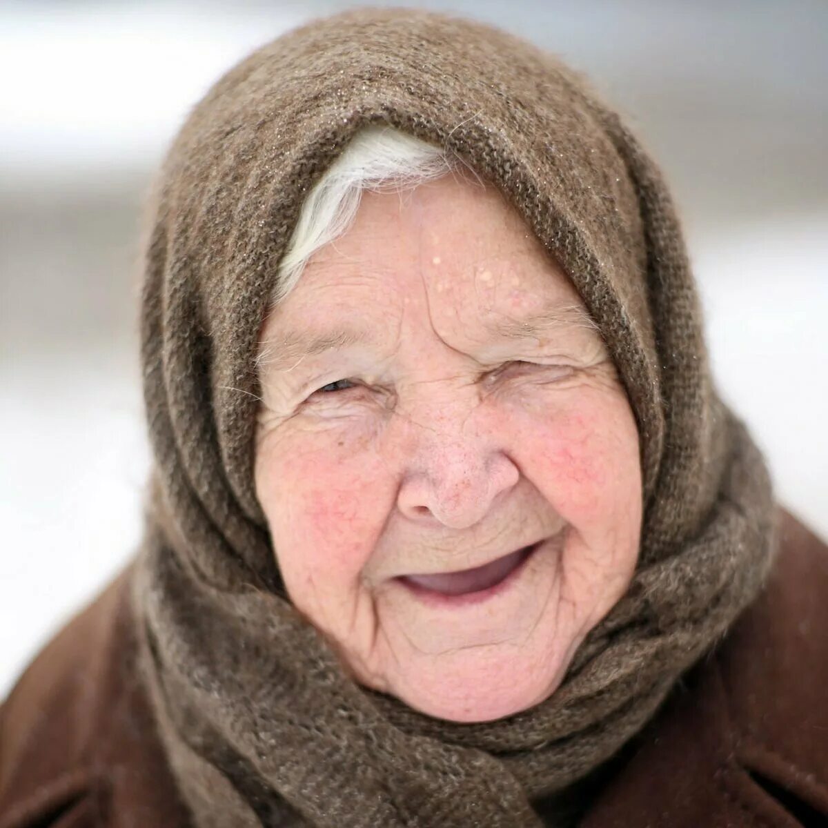 Очень бабушку