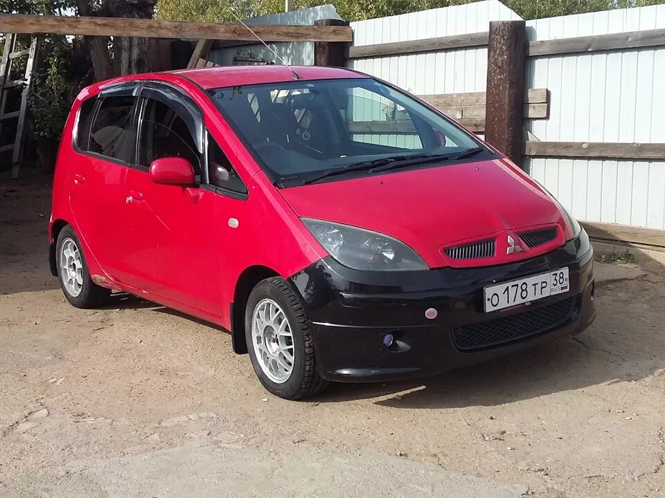 Mitsubishi colt 1.3. Mitsubishi Colt 1.3 2003. Mitsubishi Colt 1.3 2001. Mitsubishi Colt 1.3 2006. Mitsubishi Colt 2007.