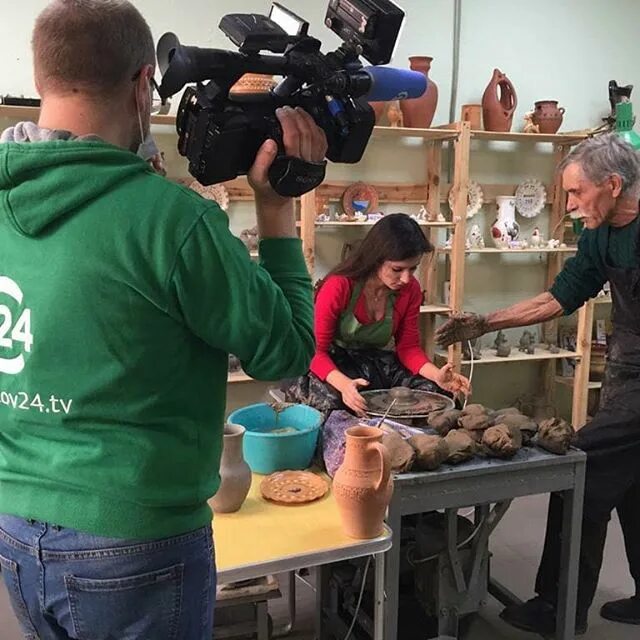 съемочная группа едим дома. городской парк города вольска. мороженое галина съёмочная группа. круглосуточная доставка цветов вольск. фотограф в вольске.