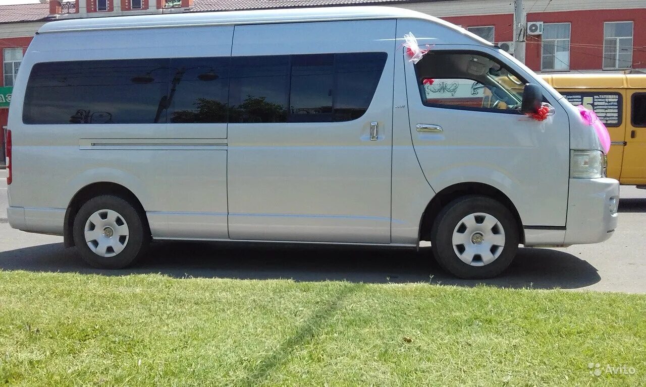 Тойота хайс 5 поколения. Тойота хайс 2019. Тойота пассажирская. Toyota hiace 6 поколение. Тойота хайс 2020.