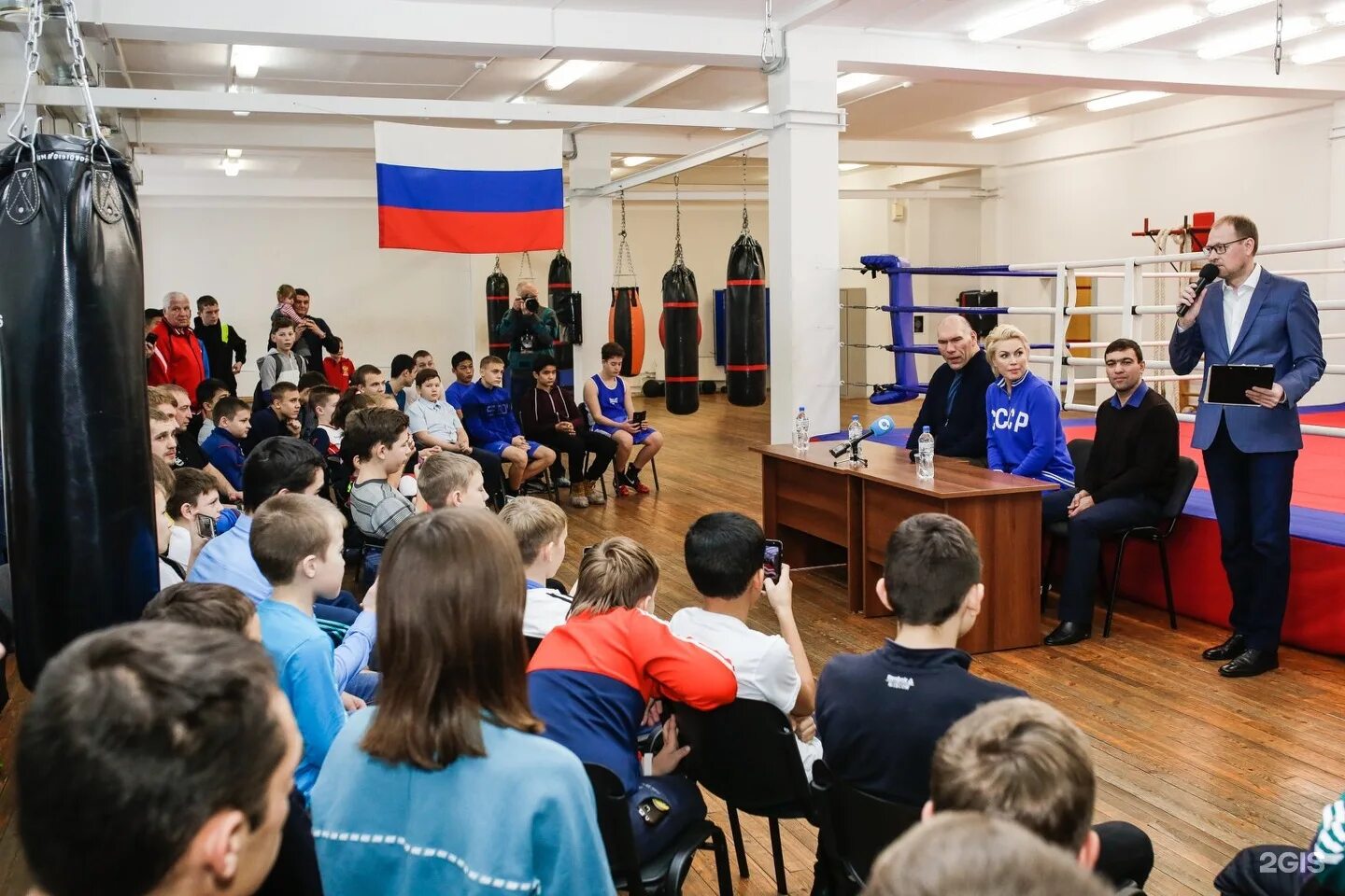 Мир бокса новосибирск. Мир бокса новосибирск. Мир бокса новосибирск. Мир бокса новосибирск. Мир бокса новосибирск троллейная.