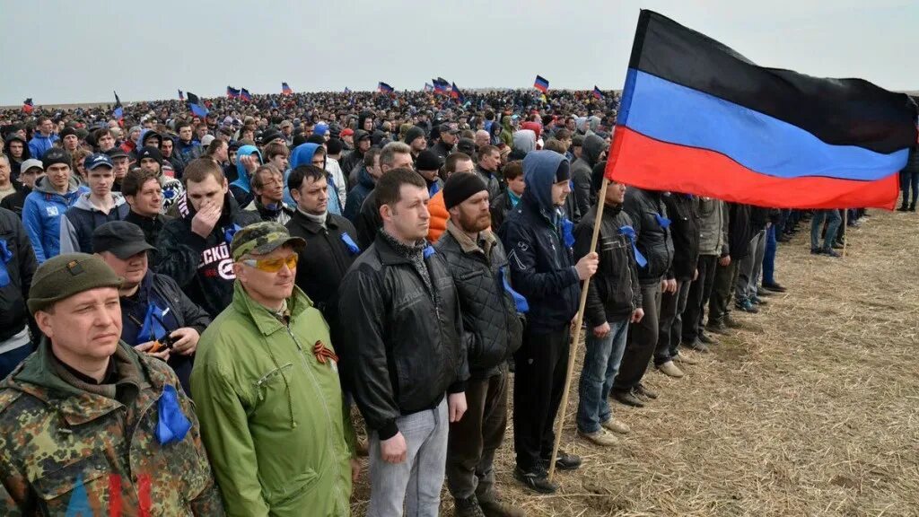 Ls888 usb sata. Митинги в луганске 2014. Донецк 2014. Харьков апрель 2014. Донецк 2014.