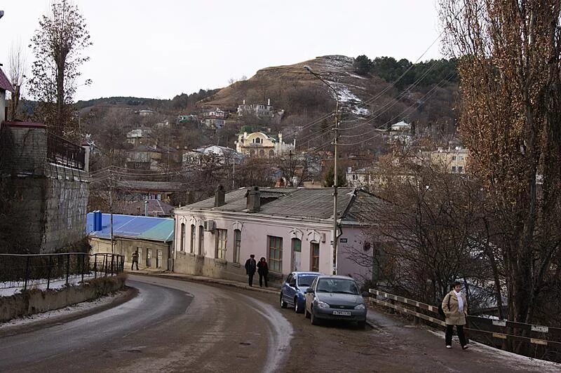 Непарадный Кисловодск. Кисловодск холмы. Кисловодск улицы. Улочки Кисловодска. Красивые улицы кисловодска