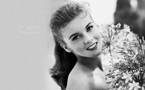 Recent pictures of ann margaret