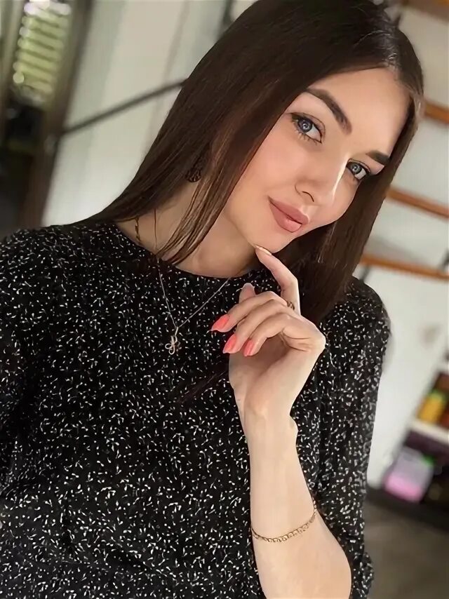 Лиза Новикова, 18.9.1994, Москва, фото, профиль пользователя, образование и инте