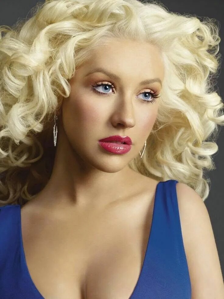 Агилера бьютифул. Christina aguilera. агилера фото. aguilera jewela.