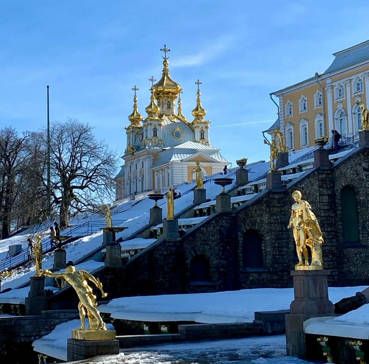 Лучшие экскурсоводы санкт-петербурга. Экскурсовод владимир экскурсии по санкт-петербургу. Александр экскурсовод питер. Александр экскурсовод питер. Михаил чистяков экскурсовод нижний новгород.