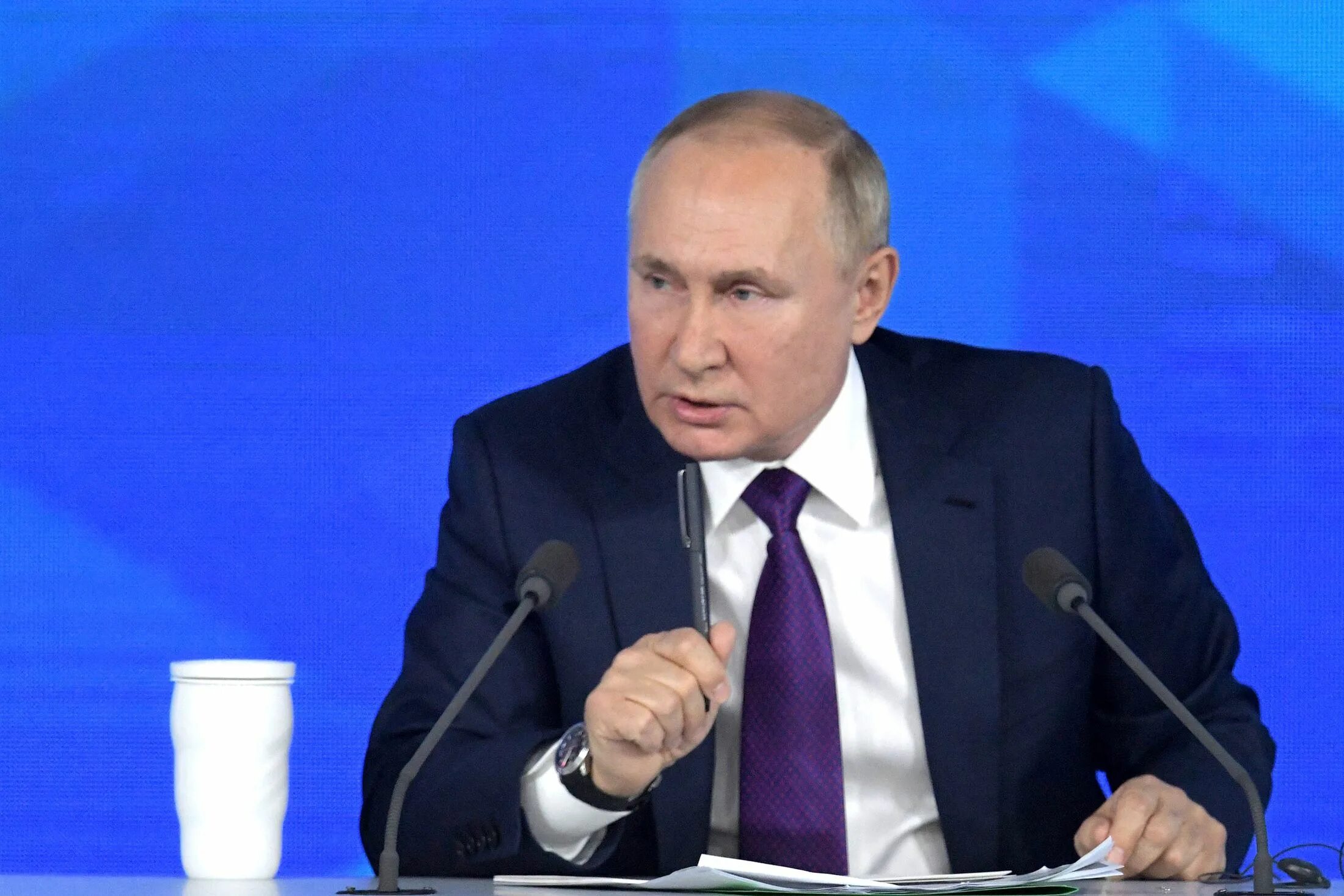 Прямая линия с путиным о выплатах