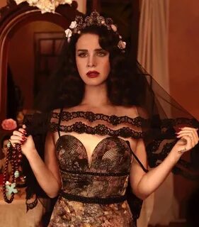 Black beauty lana