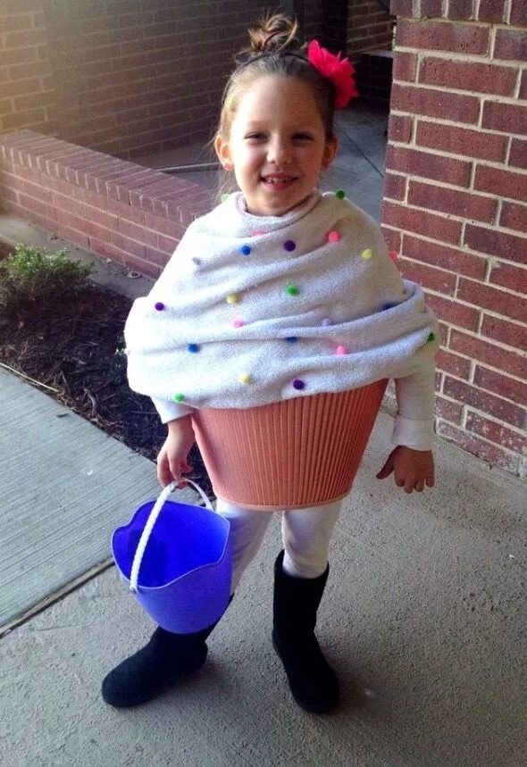 Смешные самодельные костюмы. Make a costume. Самодельные костюмы животных. Креативные костюмы на новый год. Костюм кукла самодельный.