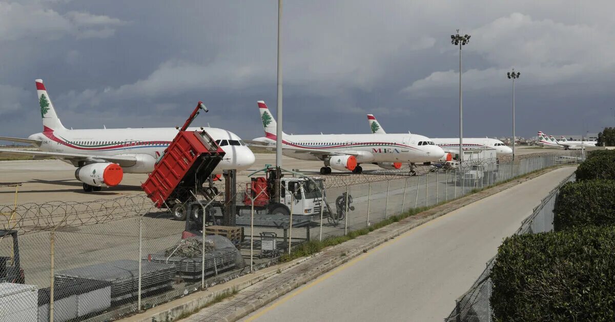 Самолет бейрут. Бейрут аэропорт. Ala аэропорт. Airport Бейрут.