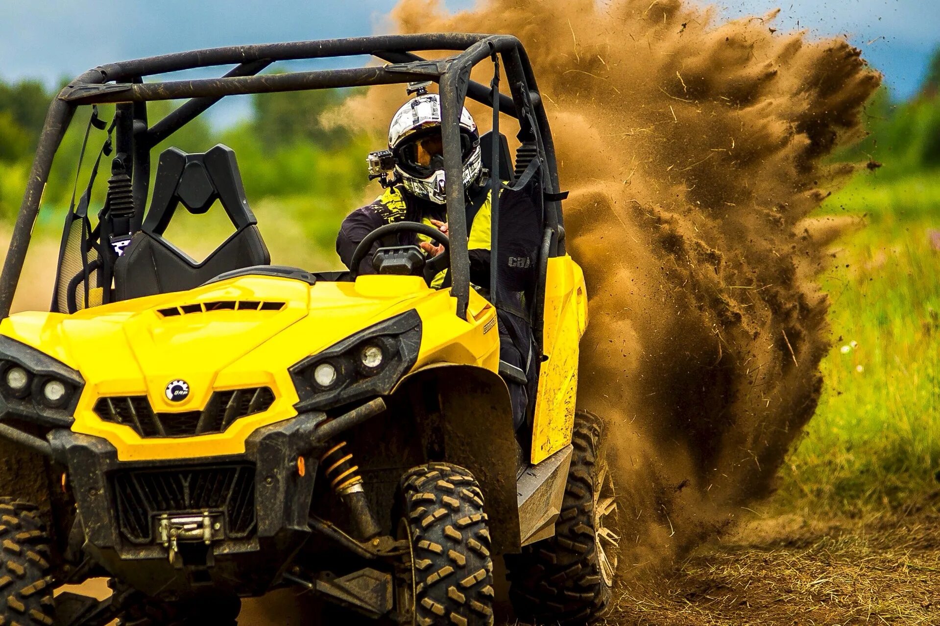 Квадро машина. Rzr 900. Квадро машина. Гибридный квадроцикл. Brp rzr багги.