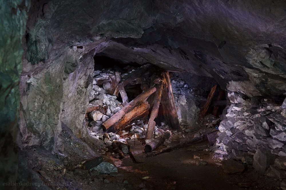 листвяжная шахта кемеровская область 2022. завал шахтеров. обвал на шахте в кемеровской области. шахта увальная лава. фоторепортаж шахты кузбасского.