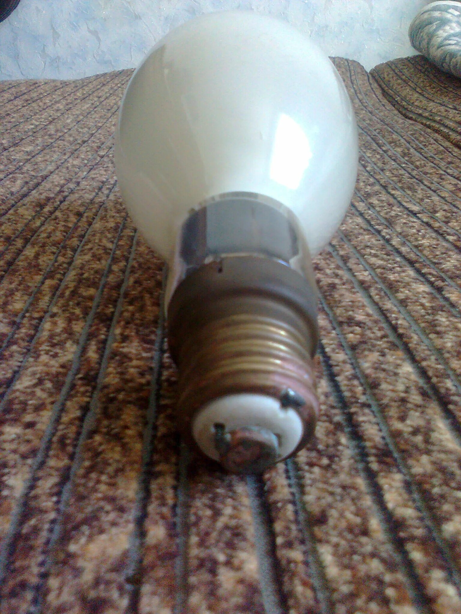 вата в бумажной упаковке. целлюлоза медицинская вата. лампочка накаливания гриб 200 ватт. упаковка медицинской ваты. лампочка 127в10вт 11-73.