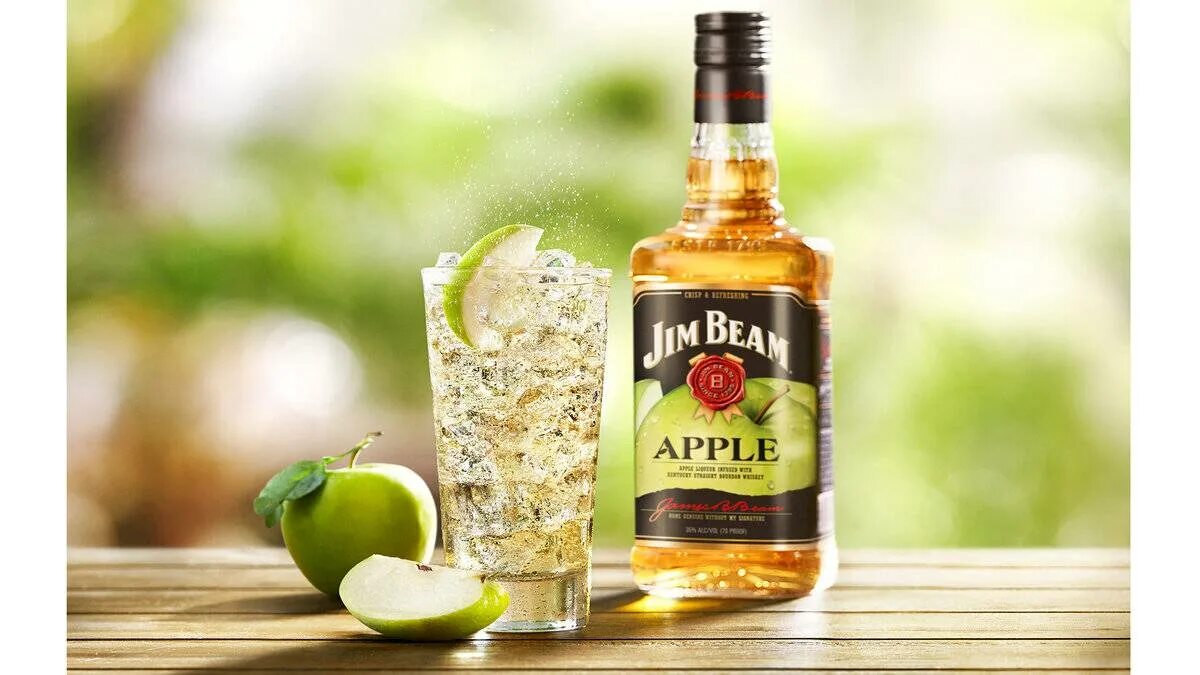 Выпивка с дымным ароматом. Ром с лимоном. Коктейль с дымом. Виски кола коктейль. Дымный коктейль.