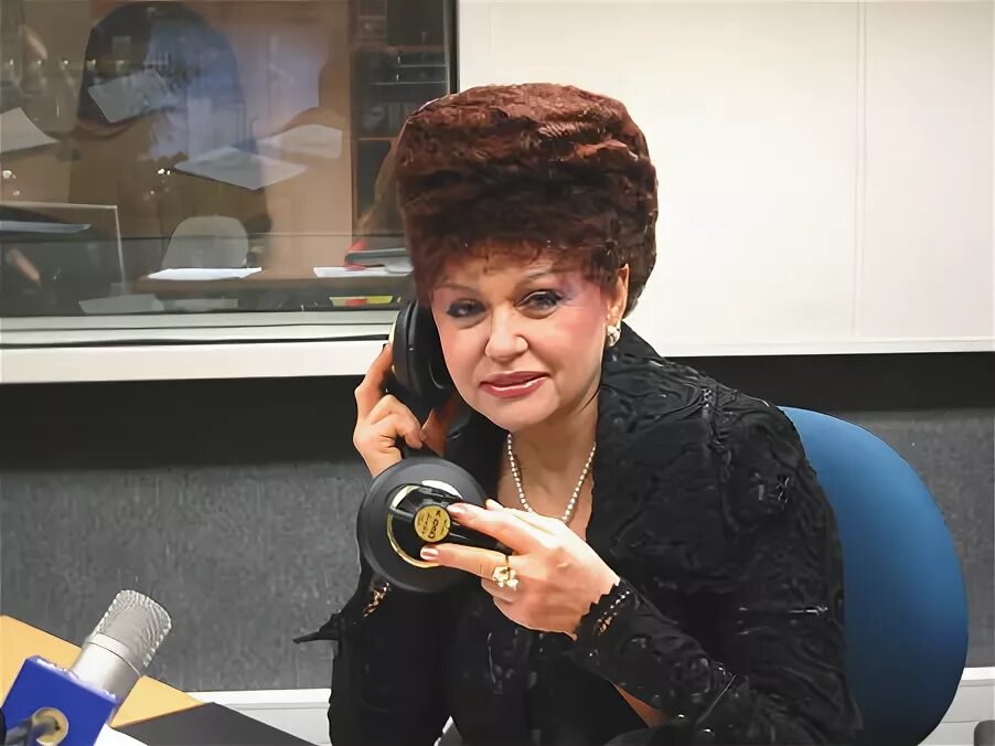 Петренко зигзаг. Сенатор петренко. петренко депутат прическа.