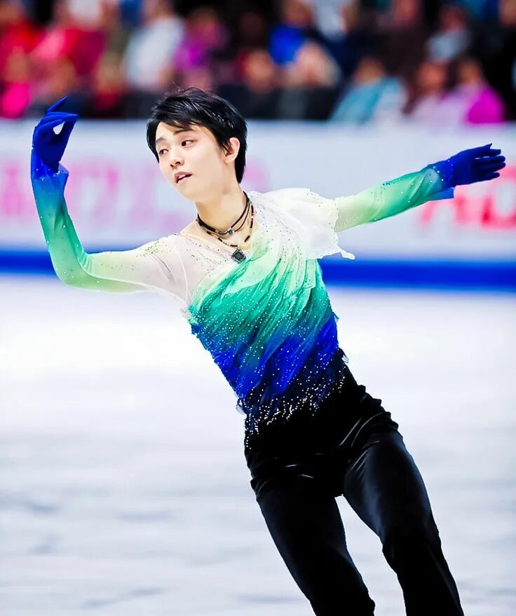 Фигурист юдзуру ханю. Юдзуру ханю 2023. Юдзуру ханю 2024. Yuzuru hanyu 2014. Юдзуру ханю 2024.