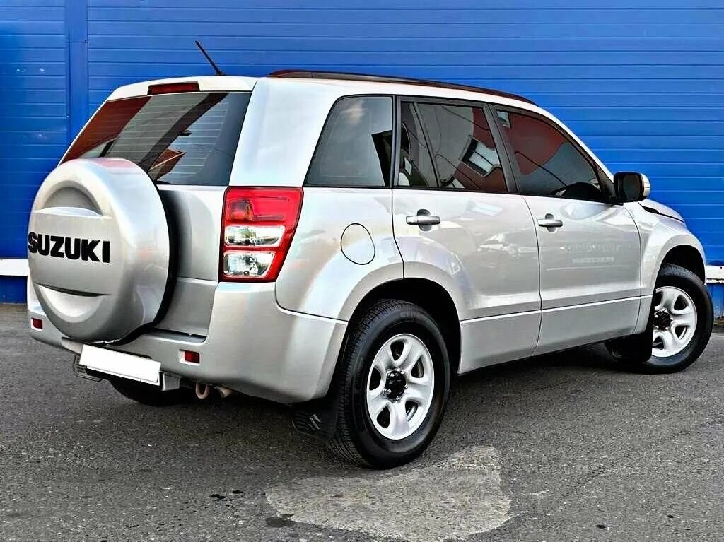 Гранд витара купить спб. Suzuki /Grand/ Vitara 2010. Suzuki Vitara 2010. Судзуки Гранд Витара 2010. Сущуки Грант Витара 2010.