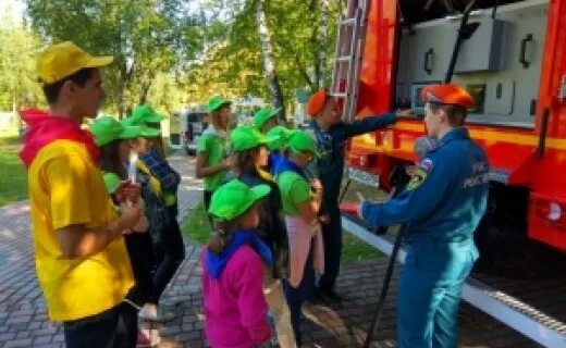 Дол орленок звенигород. Орлёнок детский лагерь МЧС Звенигород. Дол Орленок МЧС. Детский оздоровительный лагерь Орленок МЧС России Звенигород. Звенигород МЧС санатори.