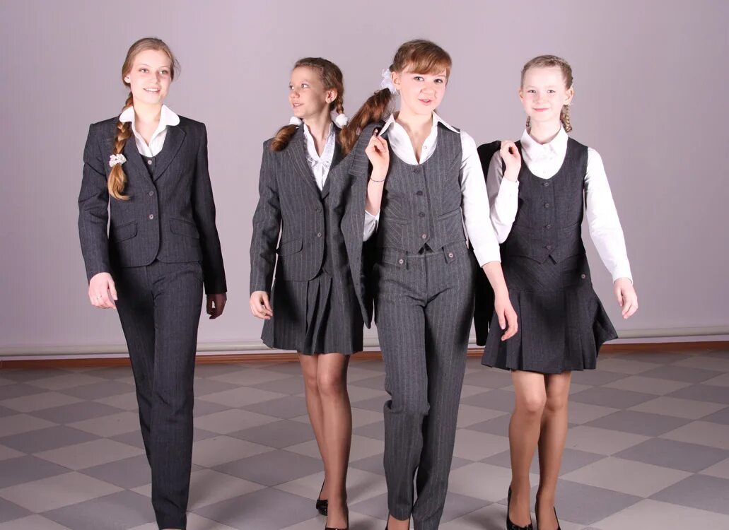 Школьная форма московской области. Деловой стиль одежды для школьников. Классическая одежда для школьников. Деловой стиль одежды в школе. Классический стиль одежды в школе.