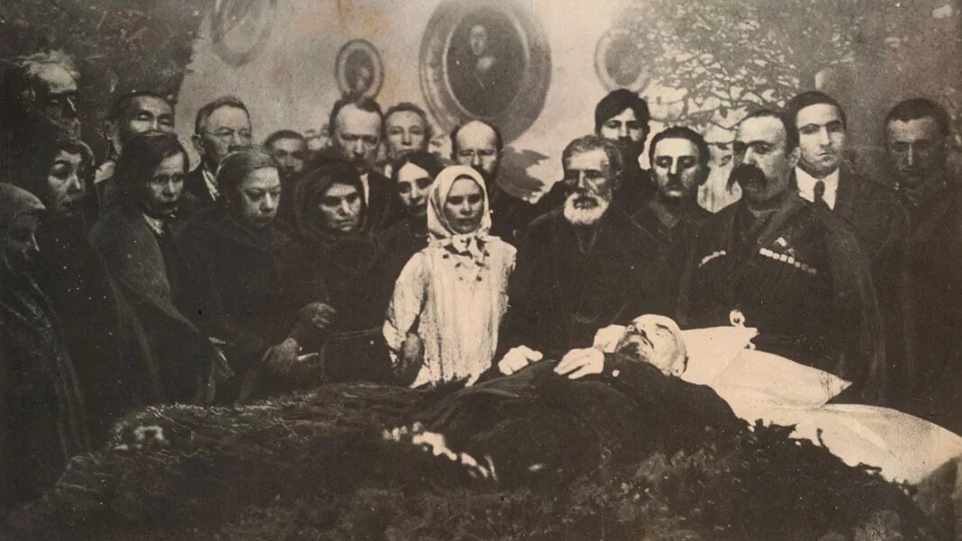день похорон ленина. ленин владимир ильич мавзолей бальзамирование. бальзамирование ленина збарский. 27 января 1924 похороны ленина. 1924 похороны владимира ленина.