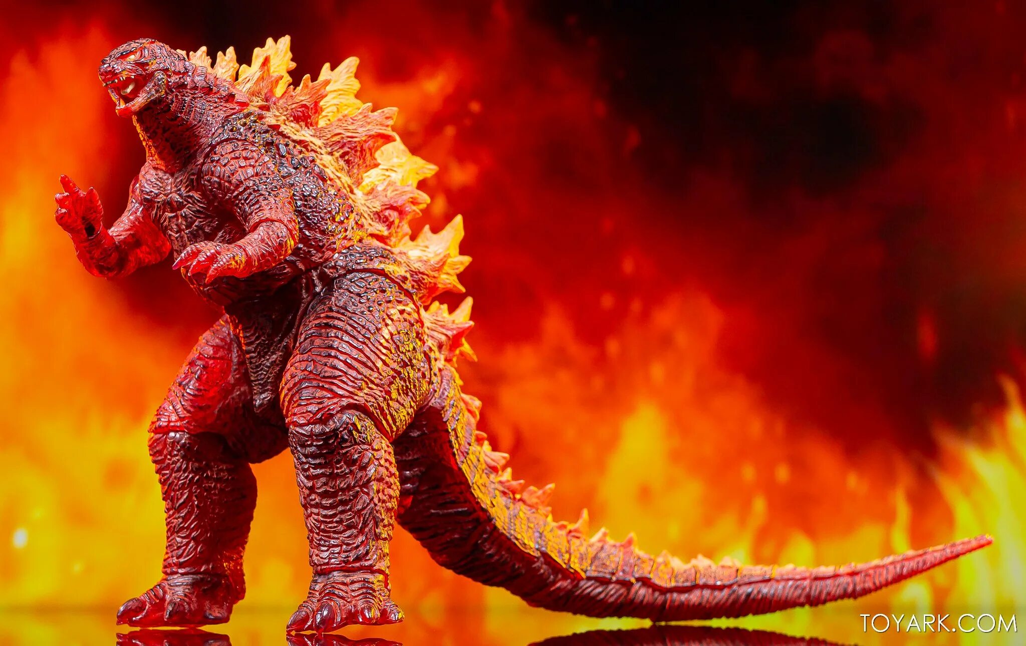 Burning godzilla. Бурнинг годзилла. burning godzilla 2019. бернинг годзилла сен сей. фото огненной годзиллы в полный рост.