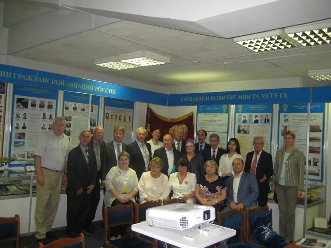 исполнительный комитет профсоюза. исполнительный комитет профсоюза. союз адвокатов россии. лаптев профсоюз строителей. исполнительный комитет профсоюза.