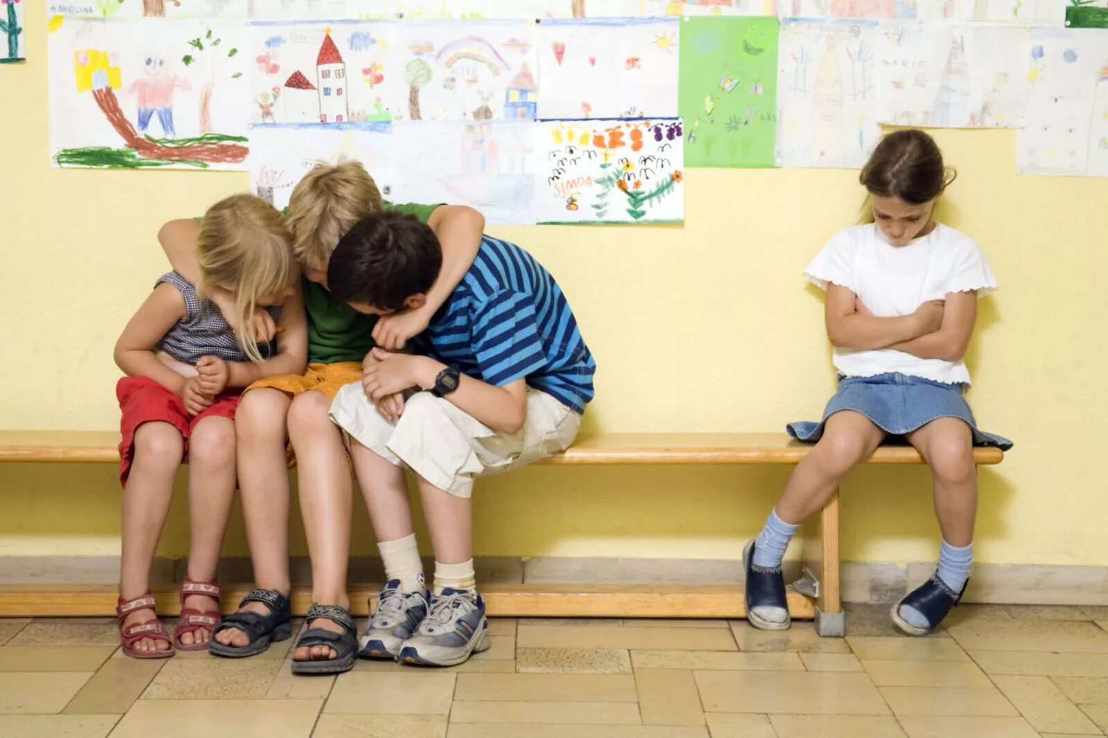 Воспитывать детей. Что делает детей видимыми. Воспитание мальчиков. Детское непослушание консультация для родителей. Вещи которые нельзя детям.