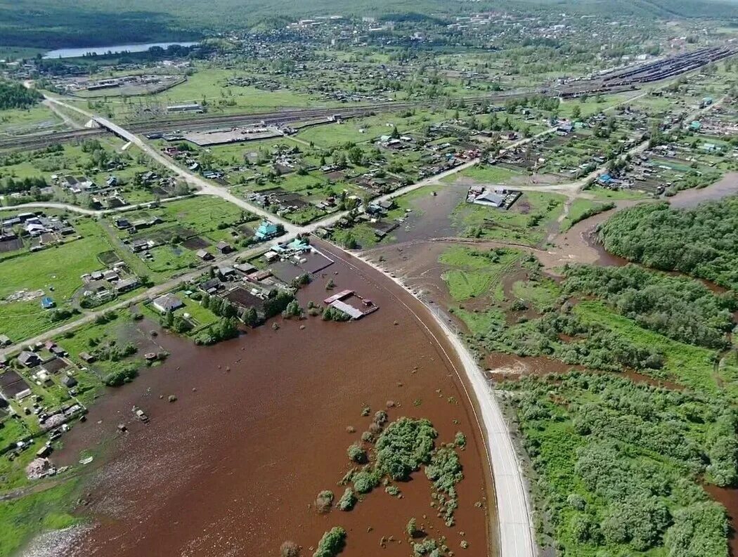 Село зашло. Сковородино наводнение 2021. Наводнение в Амурской области в 2006г город Сковородино. Паводки Сковородино. Сковородино наводнение.