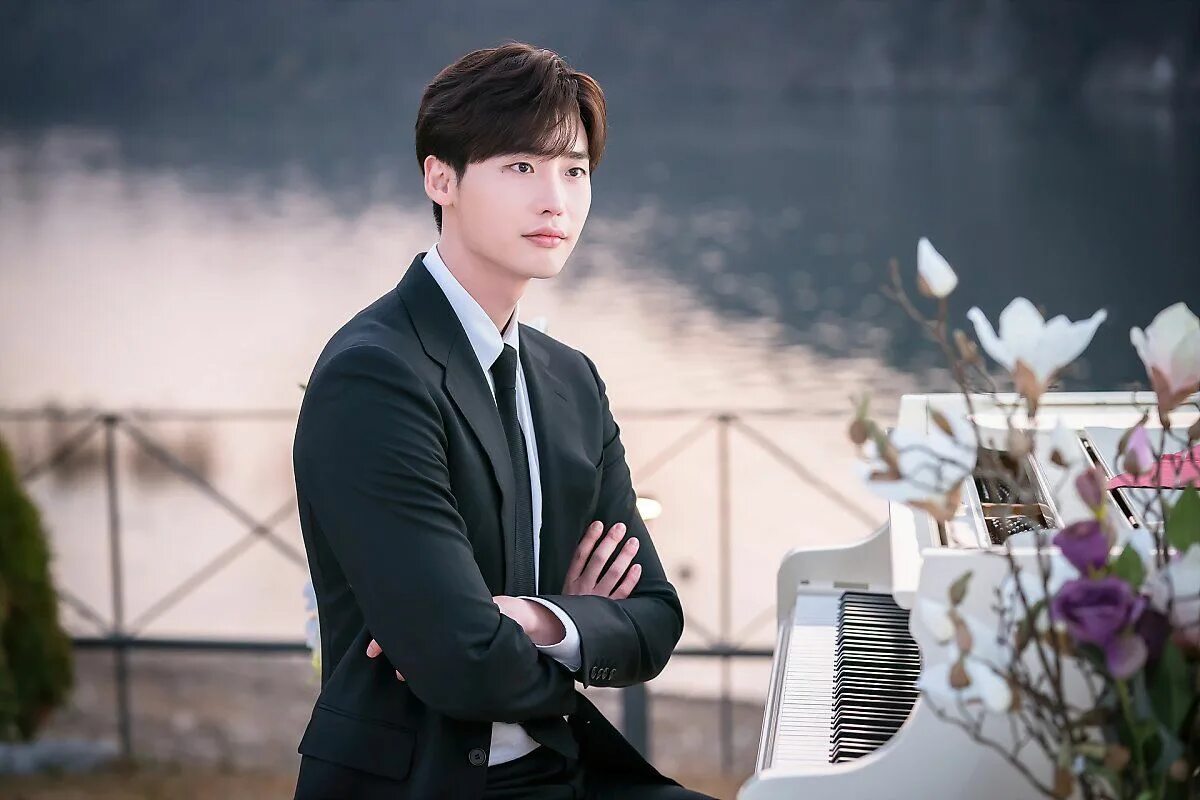 Lee jong suk. Ли Чон сок. Lee Jong Suk 2023. Ли Чон сок 2016. Ли Чон сок 2019.