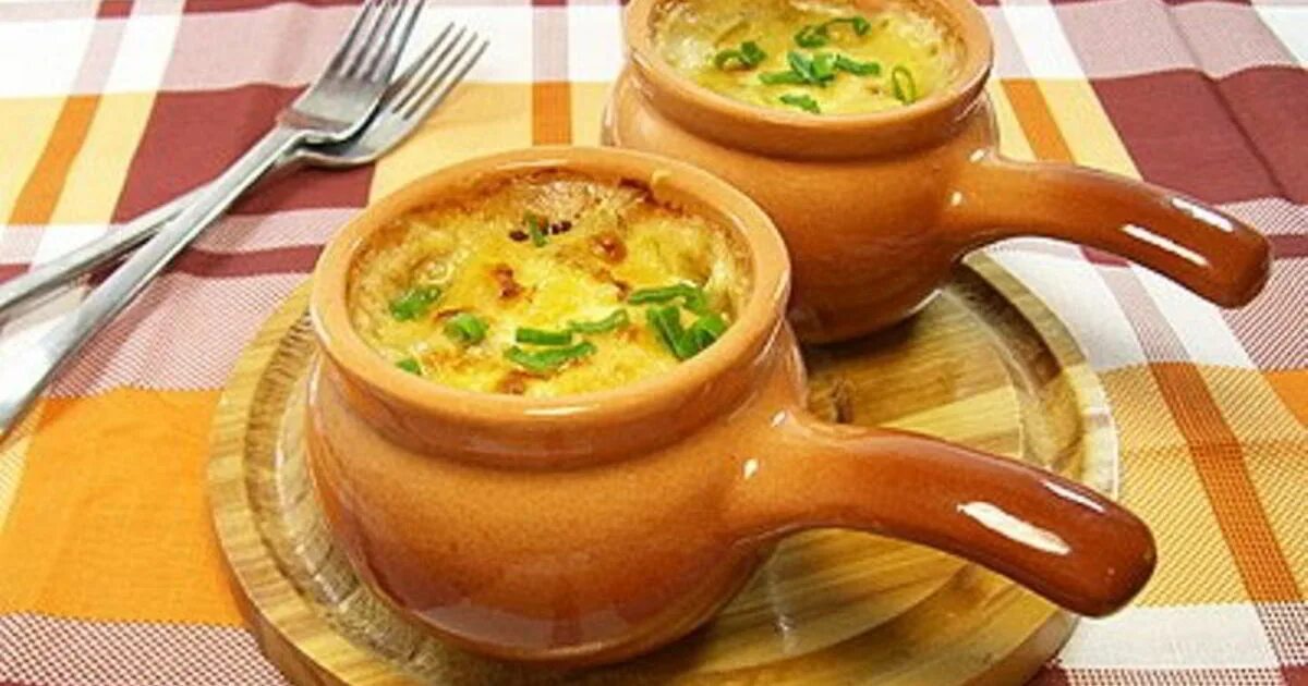 Что можно приготовить в кокотницах кроме жульена. Жульен. жульен в кокотницах. жульен с грибами. жульен с лисичками.