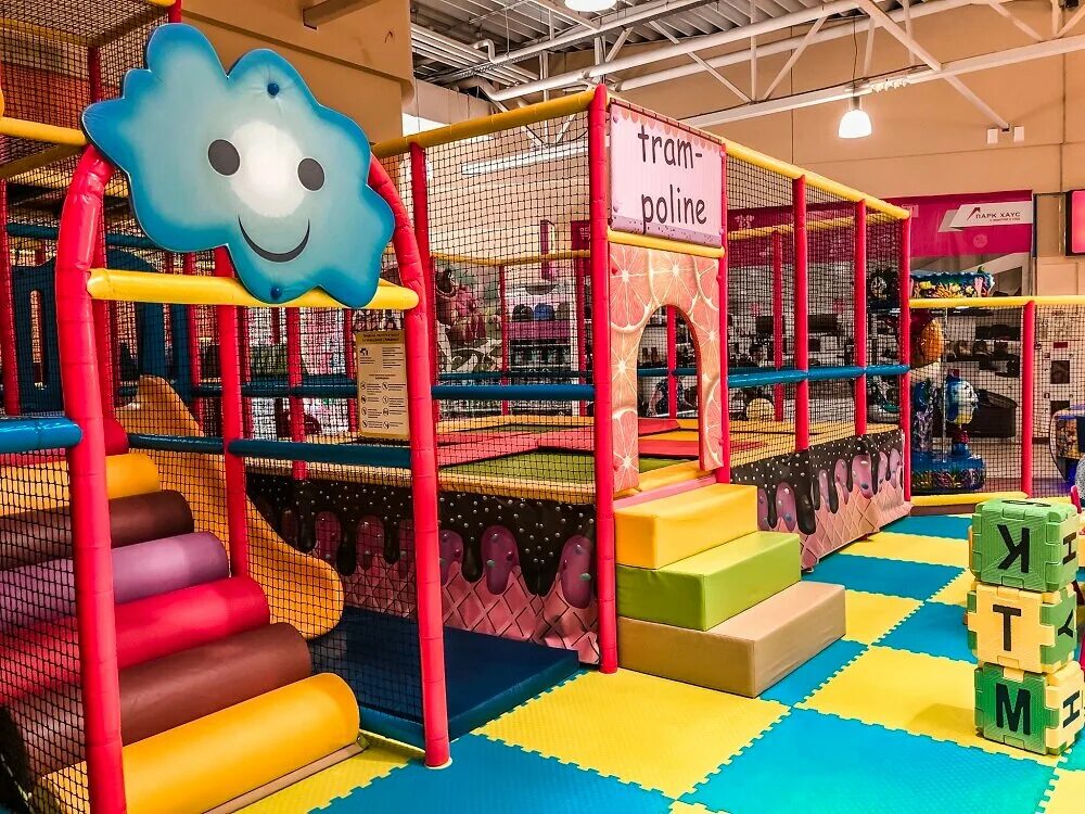 детская игровая комната. детский игровой зал. игродом золотой вавилон ростов на дону. зоомания косино парк. игровой развлекательный центр.