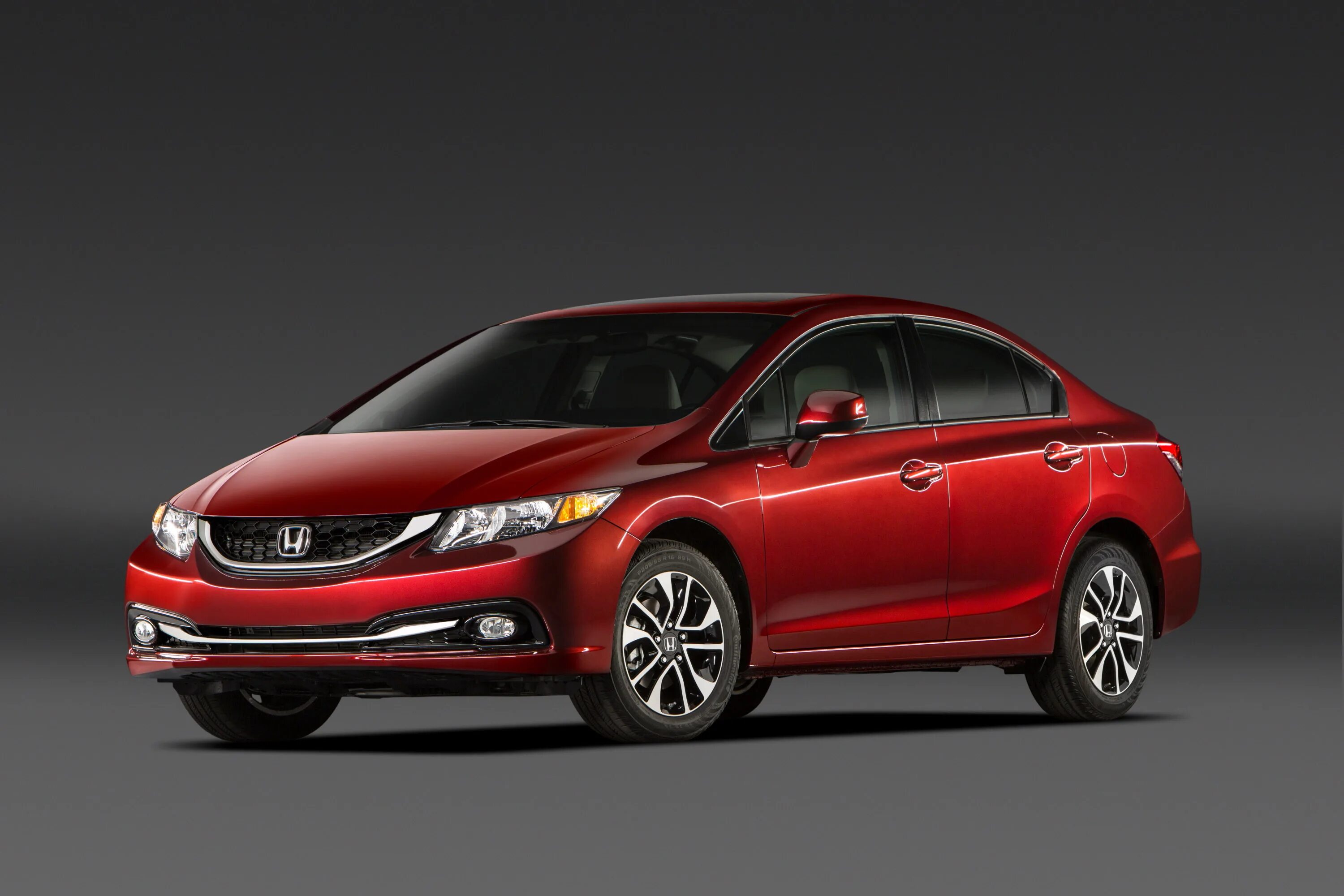 Honda перевод. Хонда Цивик 2013 седан. Honda Civic 2014 седан. Honda Civic sedan 2014. Хонда Цивик 2014 года седан.